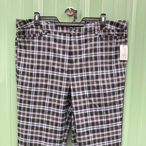 Women's Plus Wear to Work Straight Leg Pants, 30” Inseam, Size 18W - Picture 2 of 7